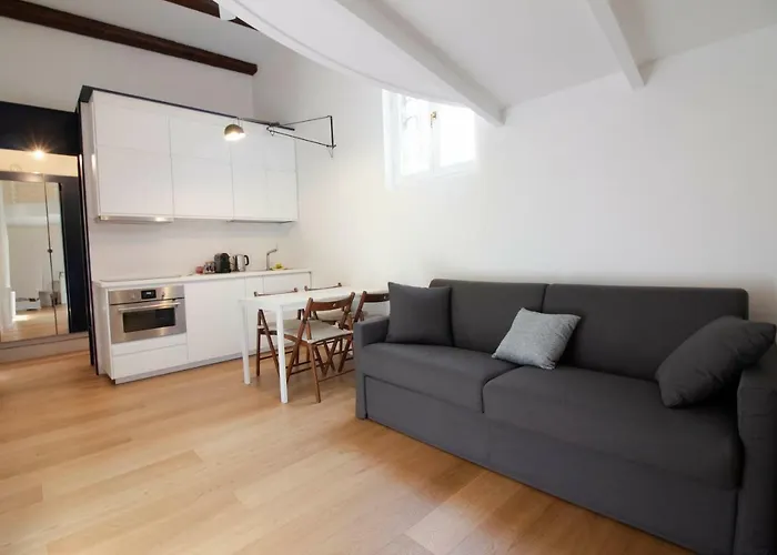 Sant'Andrea Cozy Apartment